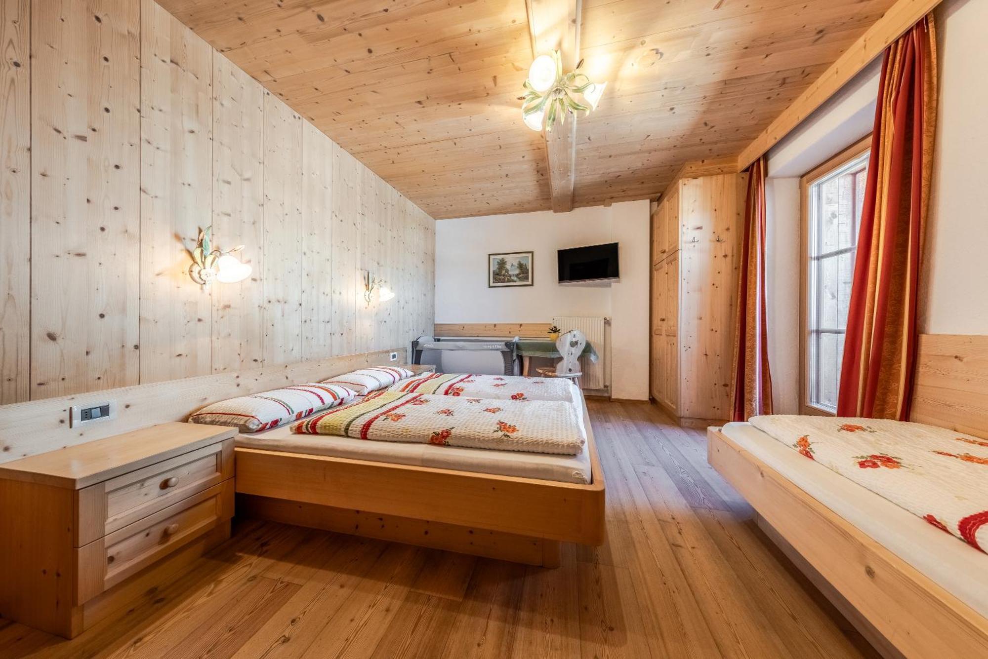 Villa Tlisoera Speckstube Frena Esterno foto
